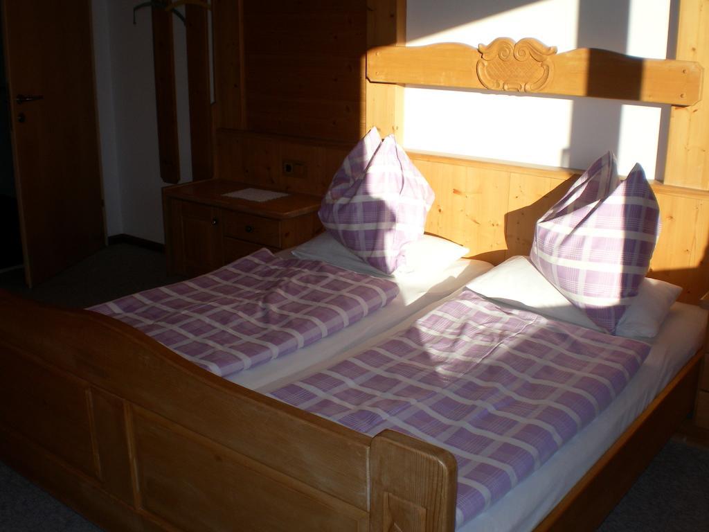 Apartmán Haus Bergfried Trins Pokoj fotografie